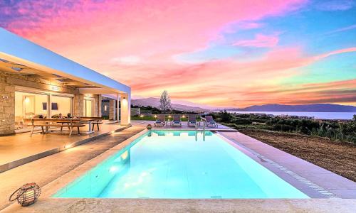 Filaki Villa | Vista Mare Villas Heated Pool