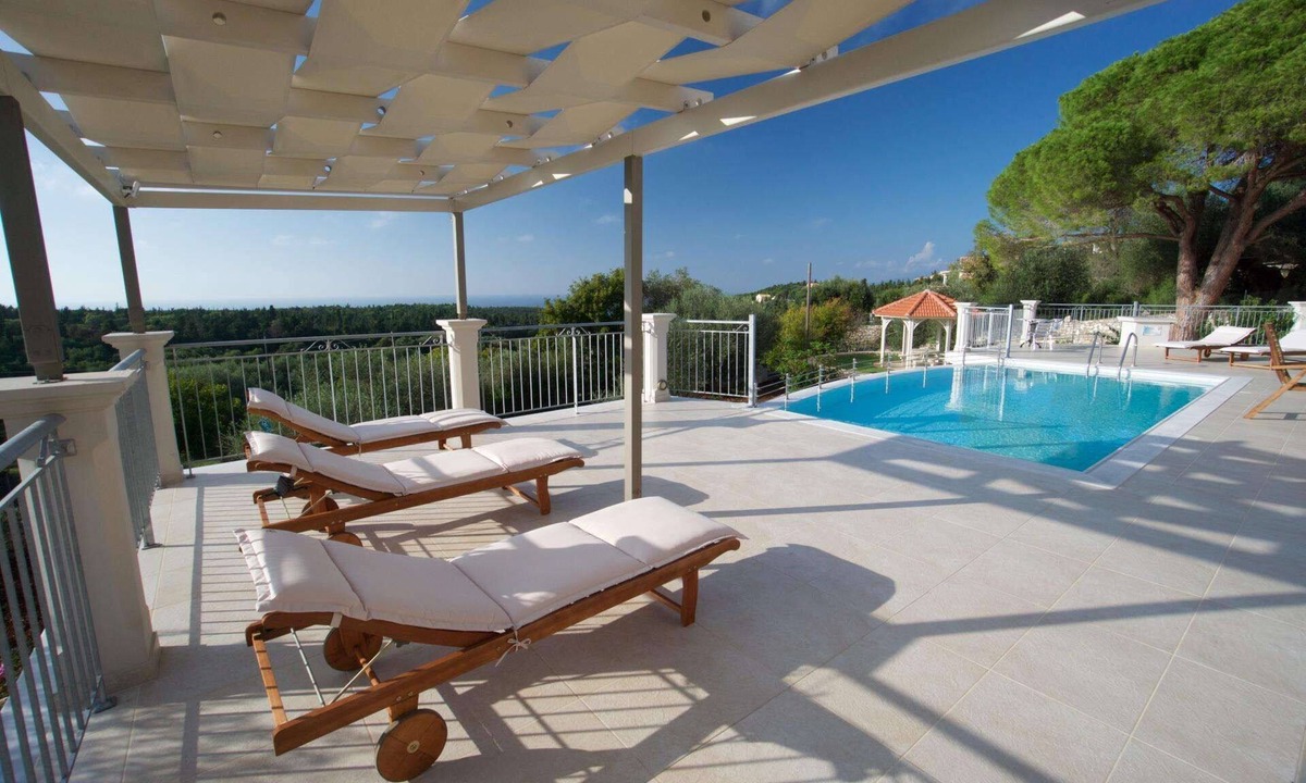 Antipata Villa | Vryonis - Four Bedroom Villa, Sleeps 8