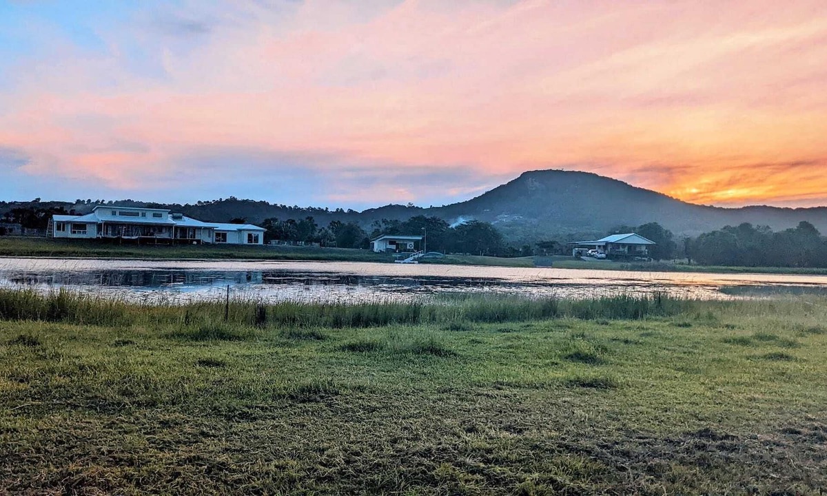 Yandina Creek Cottage | Water View Country Cottage- A little bit of Country so close to the Beach!