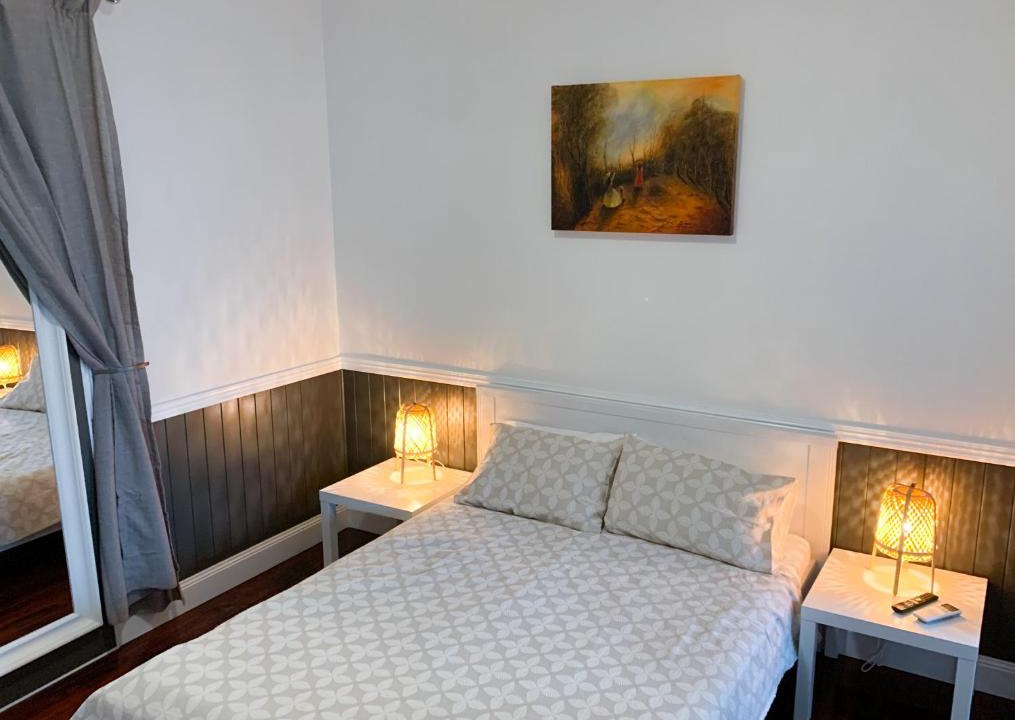 West End Apartment | West End Studio 3