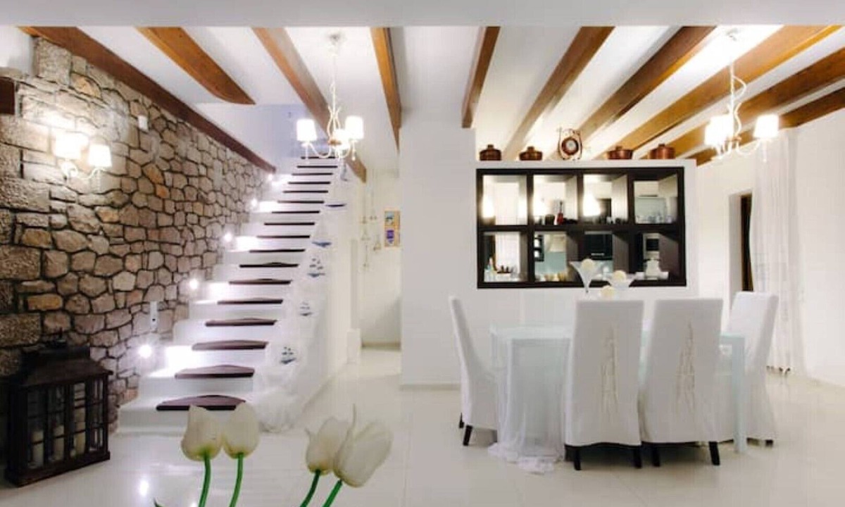 Molos-Agios Konstantinos Villa | White Diamond Villa with pool and sea view!
