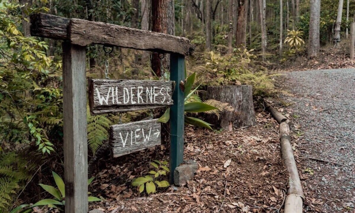 Mooloolah Valley House | Wilderness View by Tiny Away