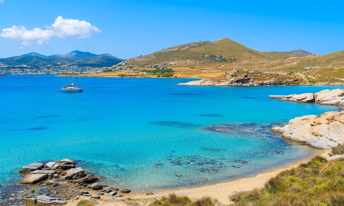 Kamares Villa | Wonderful Sifnos Villa | Villa Majesty | Private Pool with Jets | Beautifully Furnished Veranda | Sea Views | 2 Bedrooms | Kamares