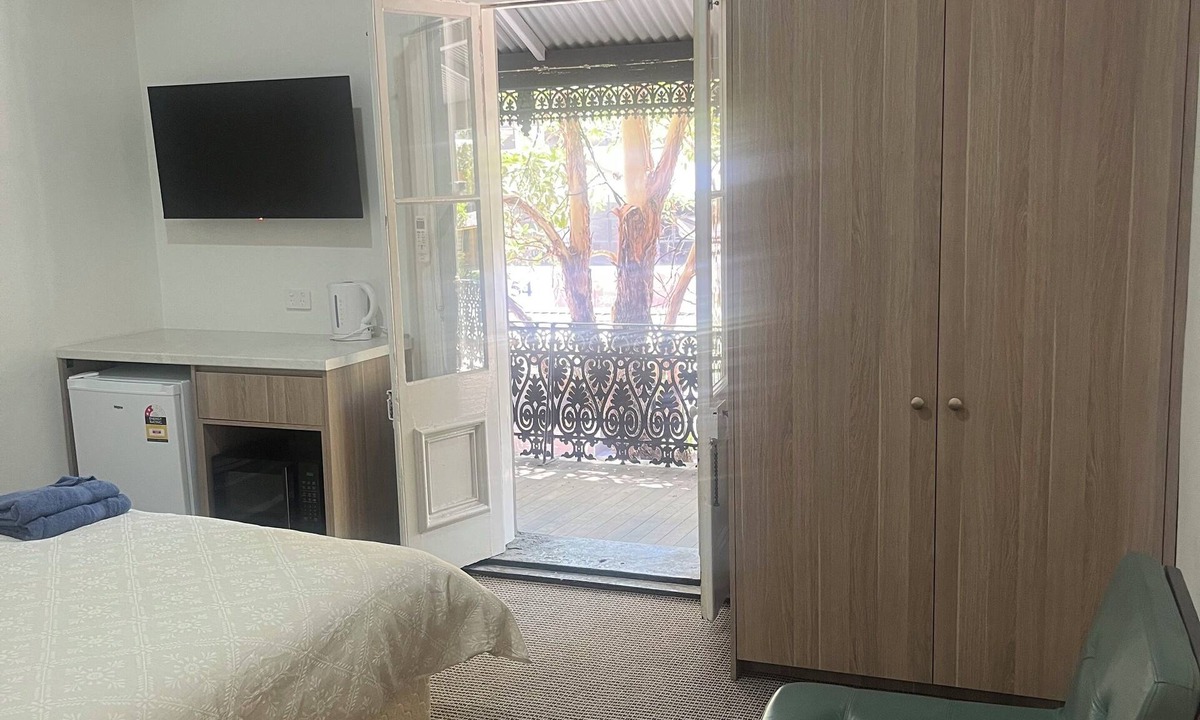 Parramatta CBD Hotel | Woolpack Hotel