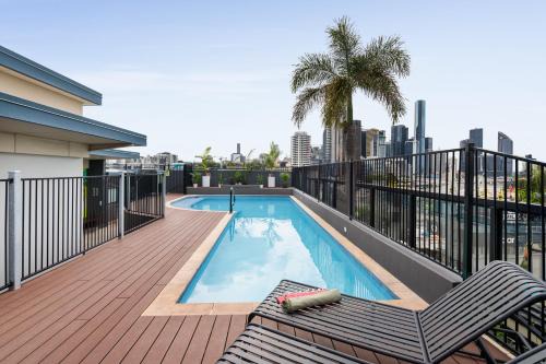 Ascot Budget Residences Brisbane Airport Racecourses | Brisbane Central Business District