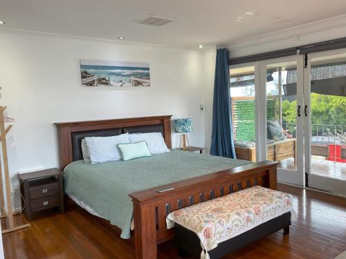 Boondall House | Zen Escape Guest House " Location 1" - Three listings - Romantic Escape, Cozy Delight, Oasis Suite