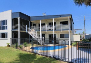 1/139 Woongarra Scenic Drive