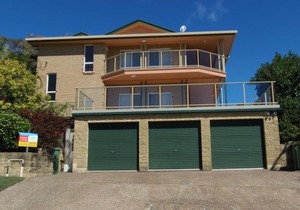 100 Cooloola Drive