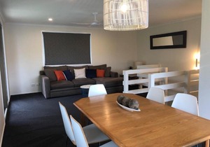 26 Rumbalara Avenue Rainbow Beach Aircon Walk To Beach