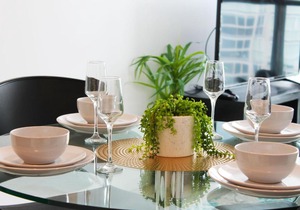 2BR Food & Drink Hub ★Gym★Pool★Views★Roof Terrace