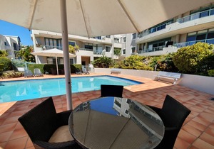 2BR Lovely River Retreat ⛵️Pool💦Wine🍷Gym💪Netflx