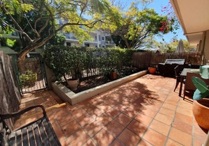 2BR Lovely River ★Retreat Pool★Gym★Wine★Netflix