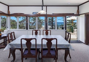 35 Wilson Avenue Dicky Beach QLD