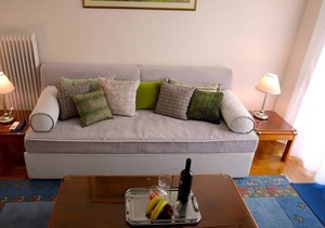 A beautiful apartment minutes from the heart of Athens!