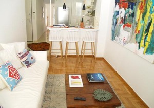 A Refreshed & Rich in Details Apartment in Piraeus (Passalimani - Marina Zeas)