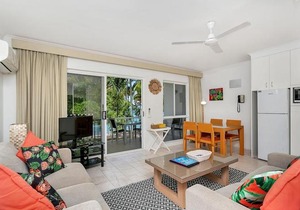 Agincourt Beachfront Apartments