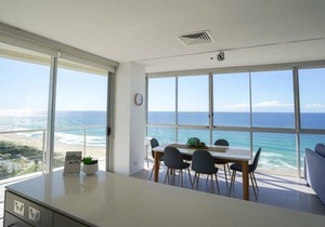 Air On Broadbeach|Stunning Ocean Views!