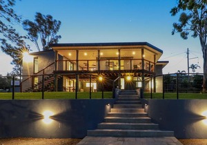 Airlie Guest House