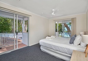 Alassio 1 Bedroom Beachfront 302-1 Palm Cove