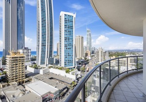 Apartment 1135 is a spacious 3 bedroom-2 bathroom holiday apartment that is idea