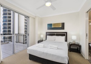 Apartment 1135 is a spacious 3 bedroom-2 bathroom holiday apartment that is idea