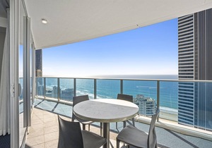 Apartment 23003 offers the convenience of a self-contained apartment, but with 5