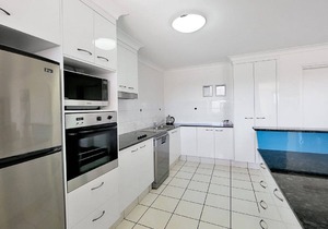 Apartment 404a Coral Sands