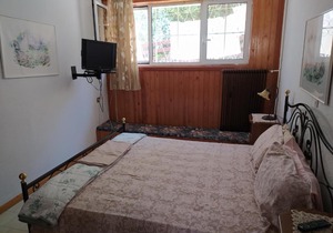 Apartment Theologos