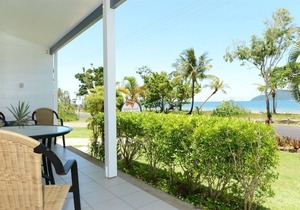 Apollo Jewel Beachfront No 1
