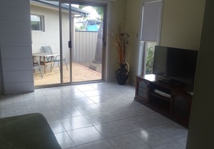 Apurla Hervey Bay - Located at the Point