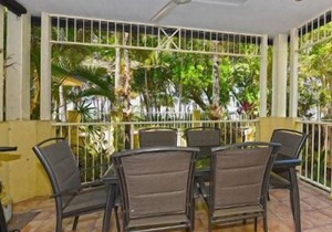 Arlington 3 Bedroom Beachfront Clifton Beach