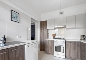 Art Deco 1 Bedroom Apartment in New Farm