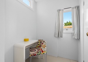 Art Deco 1 Bedroom Apartment in New Farm