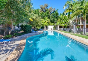 Baden 84 - Rainbow Shores. Walk To Beach - Resort Unit - Pools - Tennis Court