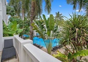 Beach Club 2 Bedroom Oceanview Apartment Palm Cove