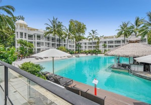 Beach Club Lagoon View 2 Bedroom Apartment 3113-4