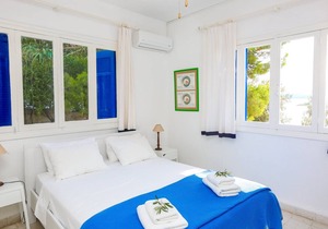 Beachfront Greek Villa in Skiathos with Semi-Private Sandy Beach