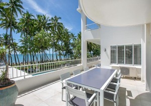 Belle Escapes Oceanview Suite 48 with Private Pool Alamanda Resort Palm Cove