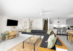 Belle Escapes Poolview Suite 43 Alamanda Resort Palm Cove