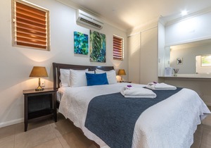 Blue Summit Hideaway Villa 1 - Luxury Villa