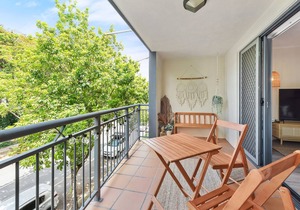 Boho Beauty ~ 2 Bed/2bath/1 Car ~ New Farm