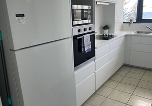 Burleigh Beachfront - Best Location on the Coast