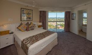 Burleigh Surf Apartments