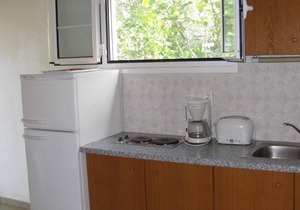 Calm located, amid an olive grove, close to the beach, wifi | holiday house Ilia