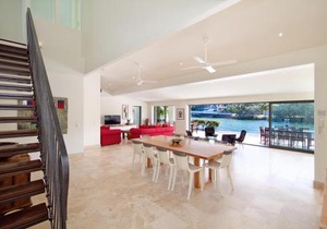 Canalfront Retreat, Private Jetty & Pool