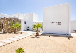 Cato Agro 3, Seafront Villa with Private Pool