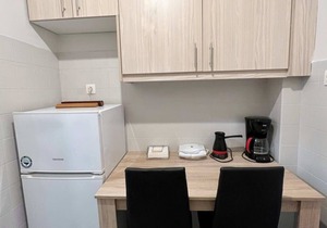 Central apartment 3' to Metaksourgio metro station