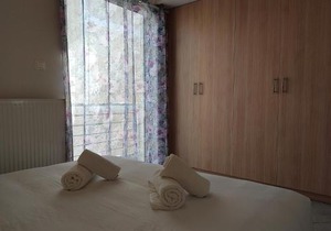 Central & Comfortable, with Acropolis view