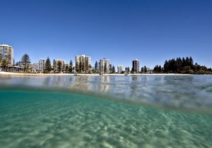Cobden Court Unit 5 - 2 bedroom unit one street from the beach