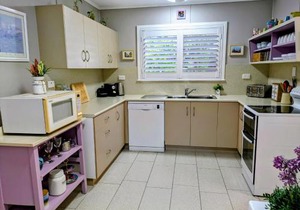 Cute Cottage - 2 Bedrooms - City & Strand Beach Location
